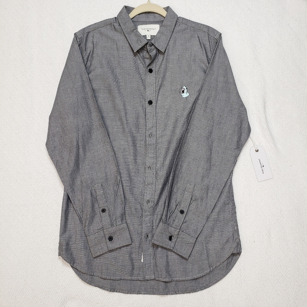 Modern Amusement button down nwt medium